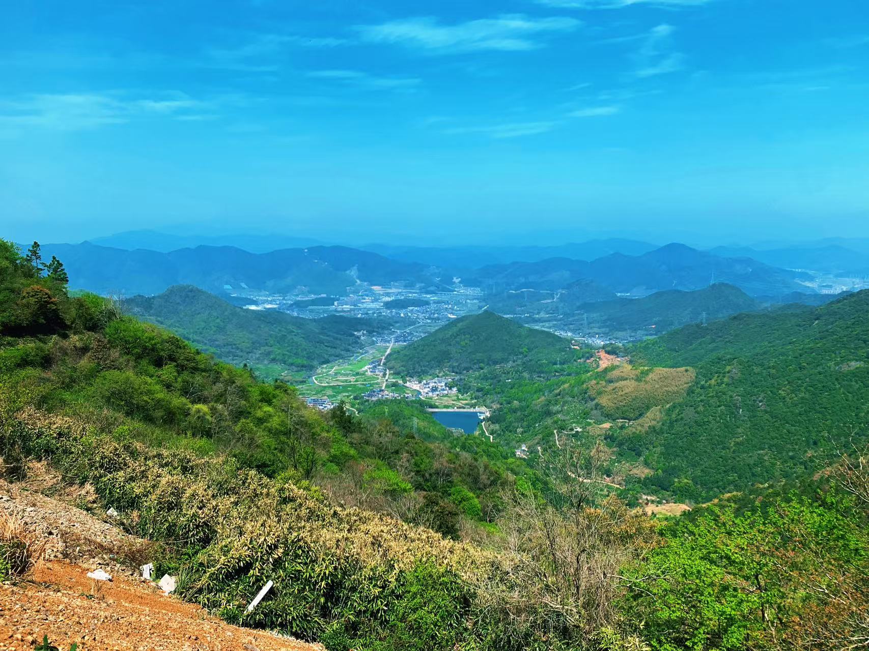 远看山水